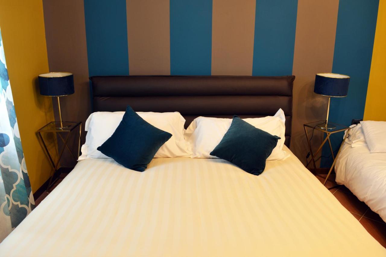 Panoramic Villa Garassino - Country Rooms And Fine Restaurant Трейзо Екстериор снимка